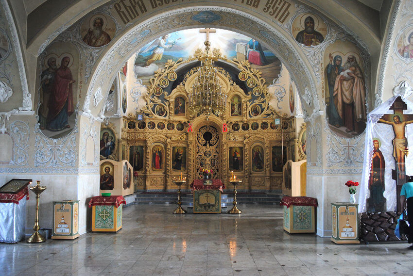 Алтарь Богоявленского собора